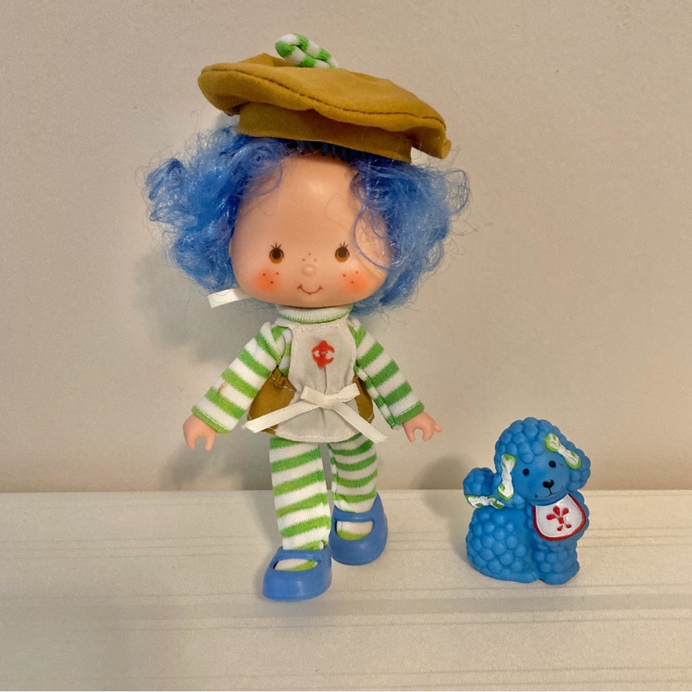 Strawberry Shortcake’s International Friend Crepe Suzette & Pet Poodle Eclair